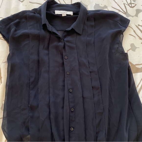 Loft navy blouse - Picture 2 of 5